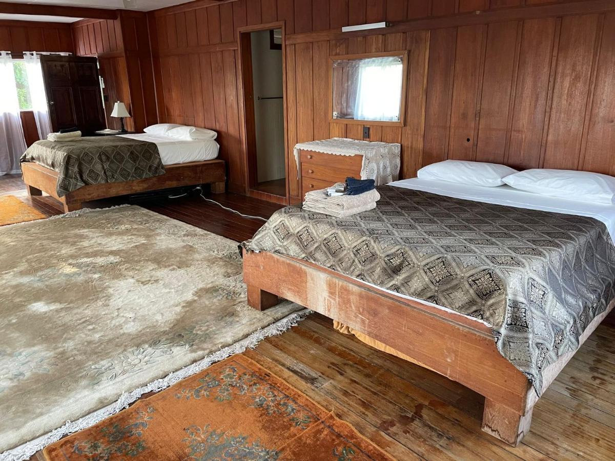 Oceania House Hotel Bantam Village Dış mekan fotoğraf