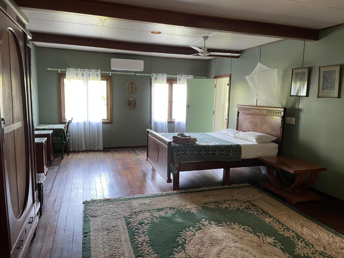 Oceania House Hotel Bantam Village Dış mekan fotoğraf